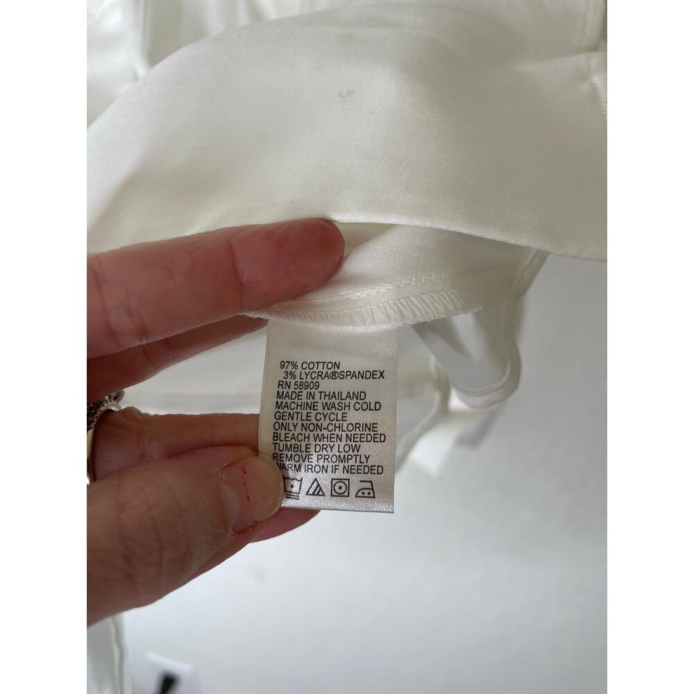 Antonio Melani White Button Down Shirt Basic Casual workwear xsmall - Picture 6 of 6